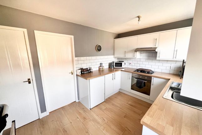 18, Johnston Court, East Riding of Yorkshire photo 2