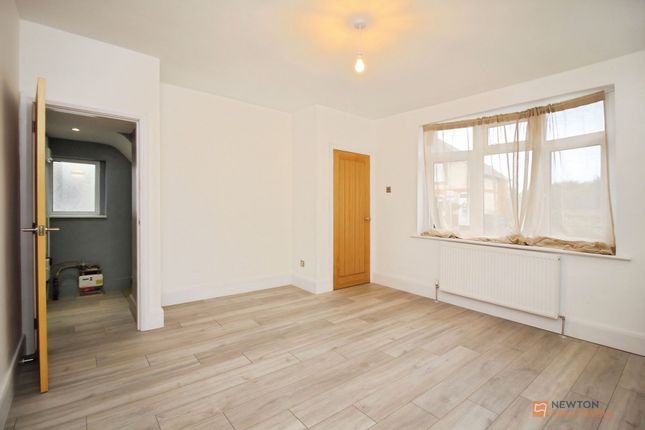 Elwell Avenue, Leicester photo 4