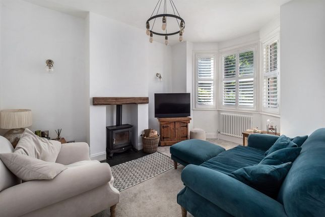 25 Moss Lane, Alderley Edge photo 3