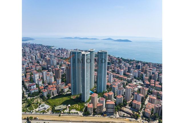 Thumbnail Apartment for sale in Kadikoy, Istanbul, Turkey