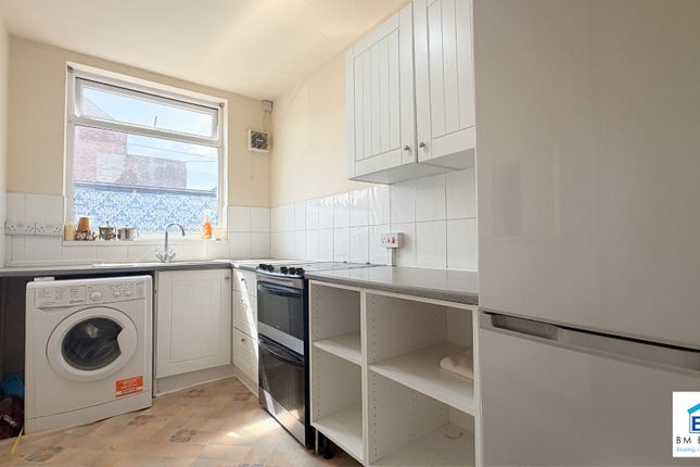2A, Redcar Road, Leicester photo 2