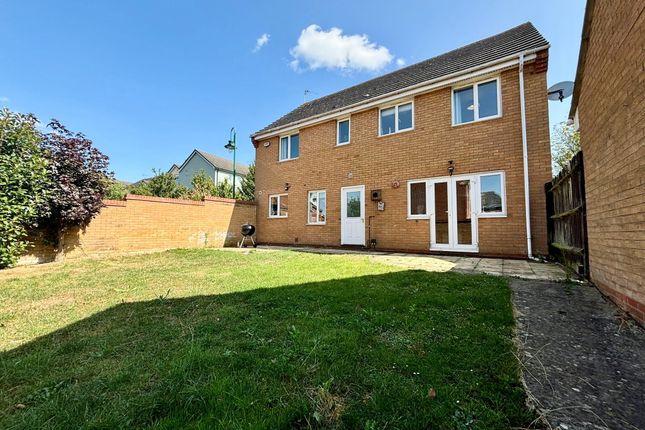 1, Buckthorn Road, Peterborough photo 2