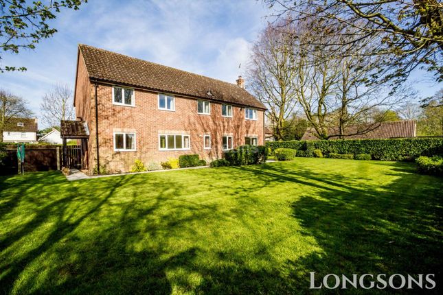 Detached house to rent in The Grove, Necton