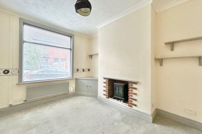 21, Fairhurst Street, Leigh photo 2
