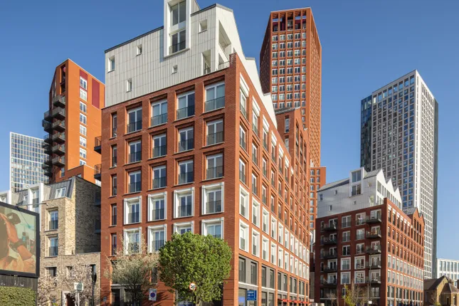 Hamptons - London New Homes