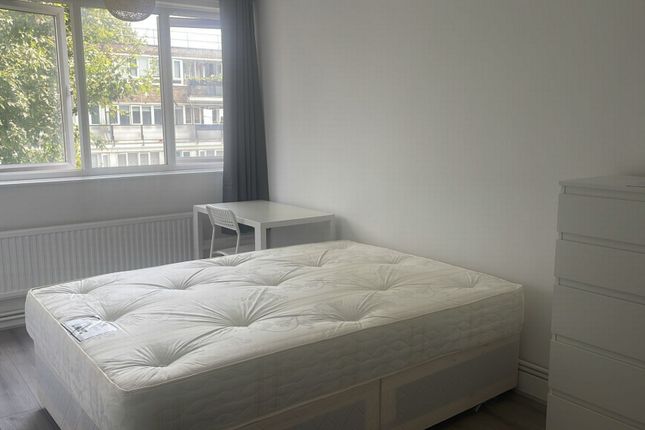 Shared accommodation to rent in 114, Clark Street, London