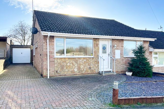 Thumbnail Bungalow for sale in Avon Close, Kettering