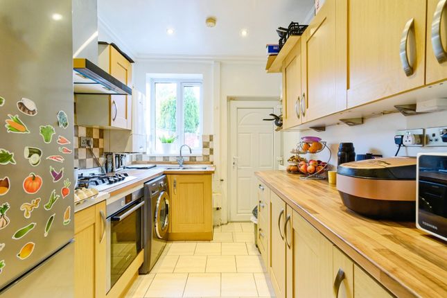 15, Rydal Grove, Bolton photo 4