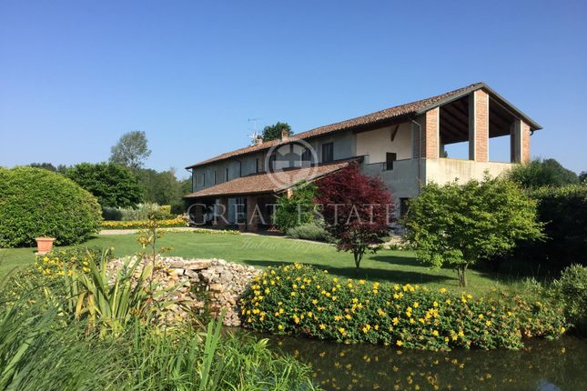 Villa for sale in Gambolò, Pavia, Lombardy