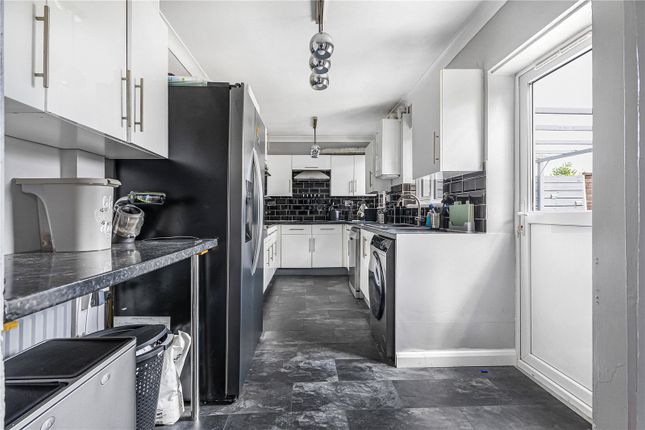 19, Oliver Road, Kent photo 3