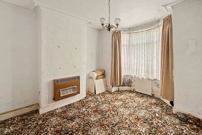 28 Mildred Street, Salford photo 4