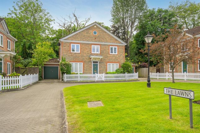 Thumbnail Detached house for sale in The Lawns, Ascot