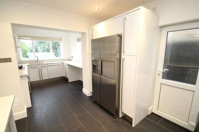 99, Nelmes Crescent, Essex photo 5