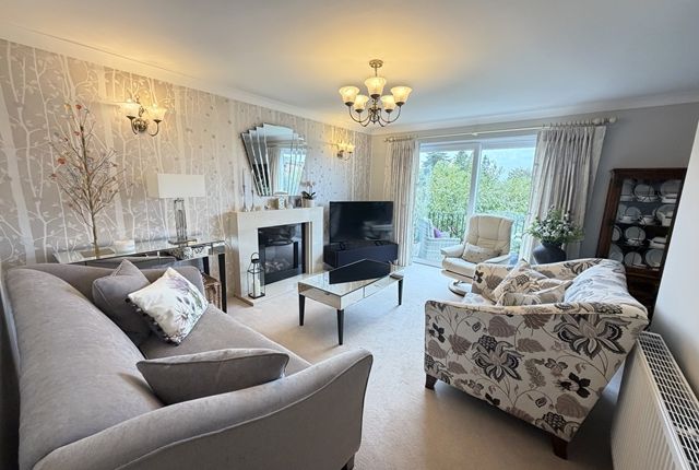 6, Bhutan Close Devon, Honiton photo 3