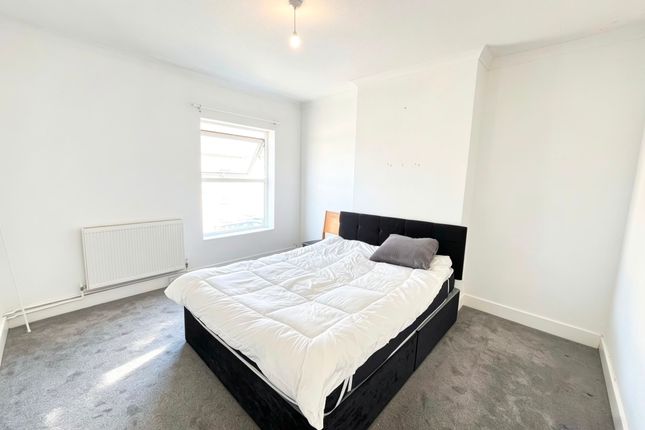 46a, Queens Road, LOWESTOFT photo 3
