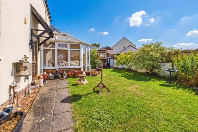 1 Iter Park, Crediton photo 4