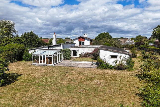 Lower Pennington Lane, Lymington photo 3