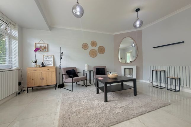 117, Thirlmere Avenue, Reading photo 3