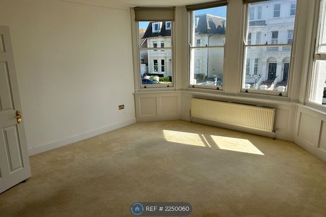 Flat, Sackville Gardens, Hove photo 2