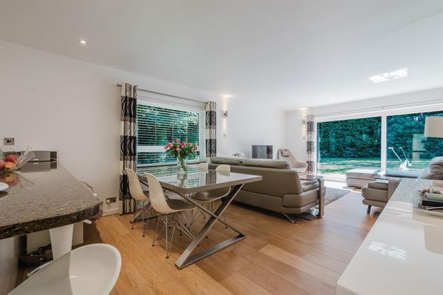 Living And Dining Area