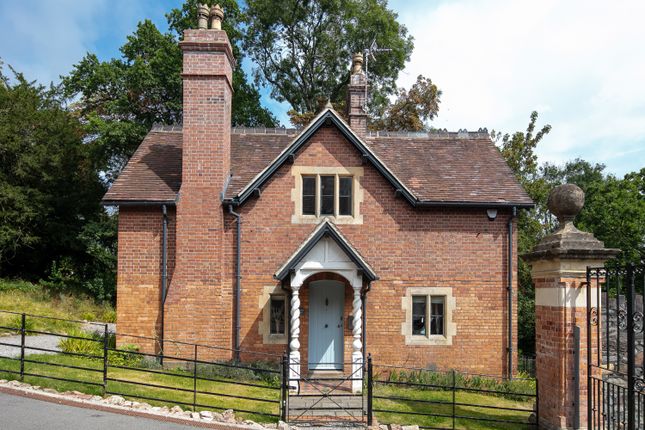 Thumbnail Detached house for sale in Burwalls Road, Leigh Woods, Bristol