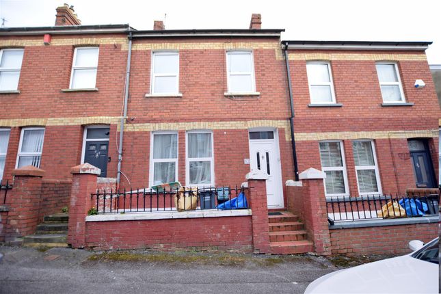 Terraced house to rent in Porthkerry Road, Barry