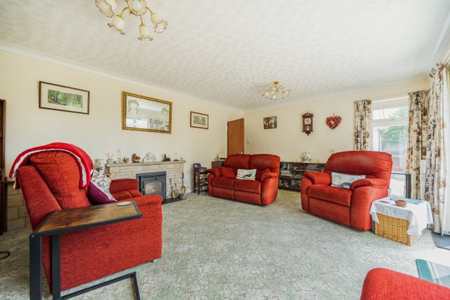 64, Abingdon Road, Witney photo 4