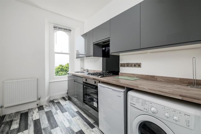 Flat 4, 137, Durnford Street, Plymouth photo 3