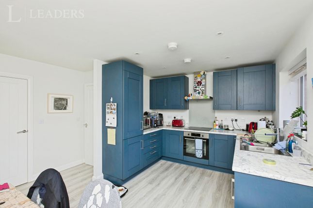 4, Hill Crest Road, Burton-on-Trent photo 4