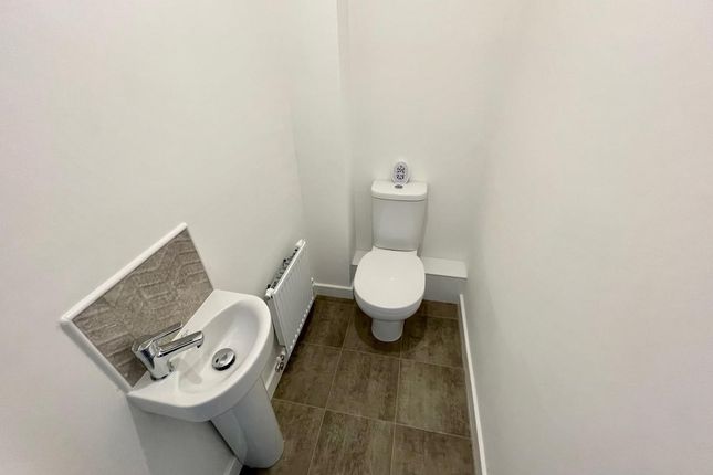 88, Port Way, Stockton-On-Tees photo 5