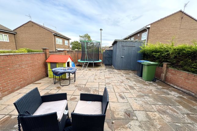 34, Polden Close, Peterlee photo 2