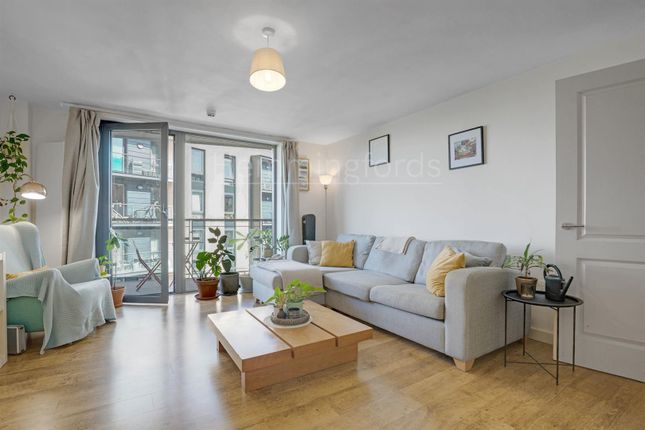 05-519d84313-Hmf-Jj-42,46 Palmers Rd-11-Medium.Jpg