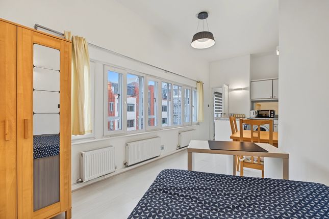 25 - 27,Flat 3, Harrington Road, London photo 3