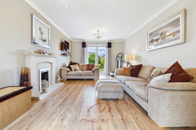 12, Yr Aber, Holywell photo 3