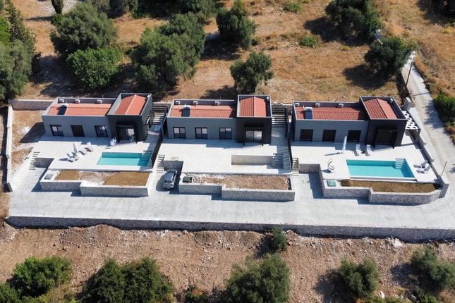 Villa for sale in Lourdata, Lourdata, Greece