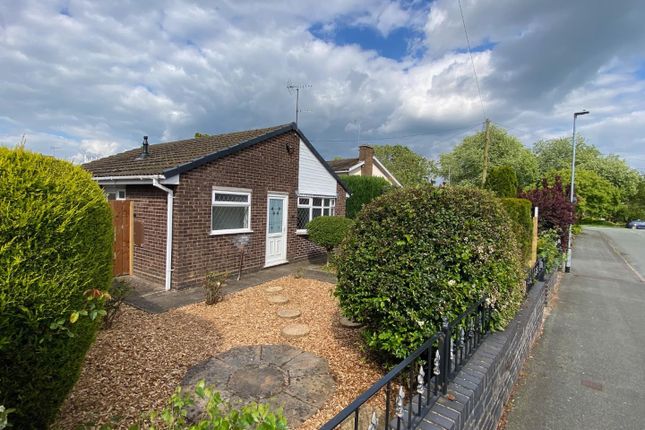 Thumbnail Detached bungalow to rent in Wedgwood Road, Cheadle, Stoke-On-Trent