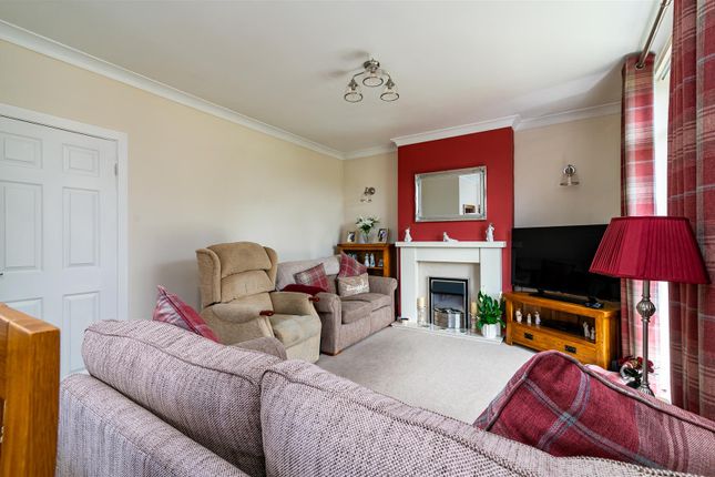 8, Bulcote Drive, Nottingham photo 4