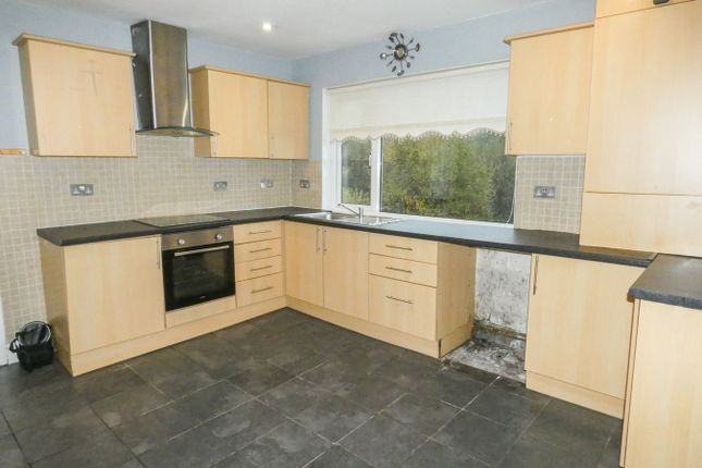 56, Fairfield Avenue, Maesteg photo 4