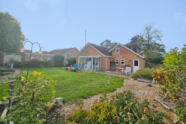 1, Waverley Gardens, Ash Vale photo 3