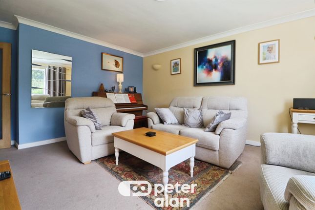 Flat 5, Barnwood, Brooklea Park, Cardiff photo 2