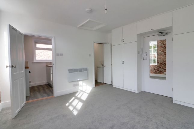 West Pallant, Chichester photo 3