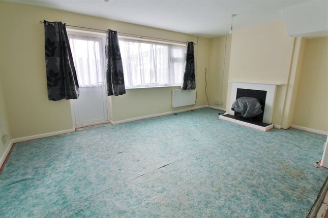 End terrace house for sale in Sycamore Way, Clacton-On-Sea