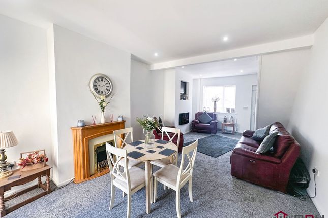 93 Staveley Street, Doncaster photo 4