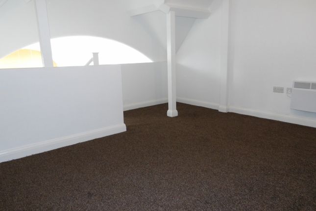 Apt 7, Mansfield photo 3