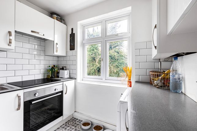 Flat for sale in Colindale Avenue, St Albans