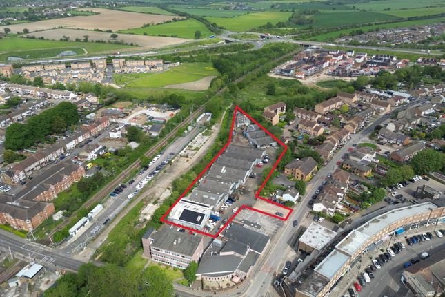 Thumbnail Property for sale in Baryta Close, Stanford-Le-Hope, Essex