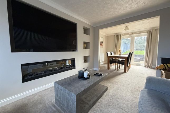 9, Wadham Court, Daventry photo 4