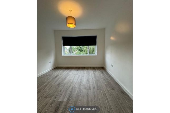 Flat, Wendover House Palmerston Road, London photo 5
