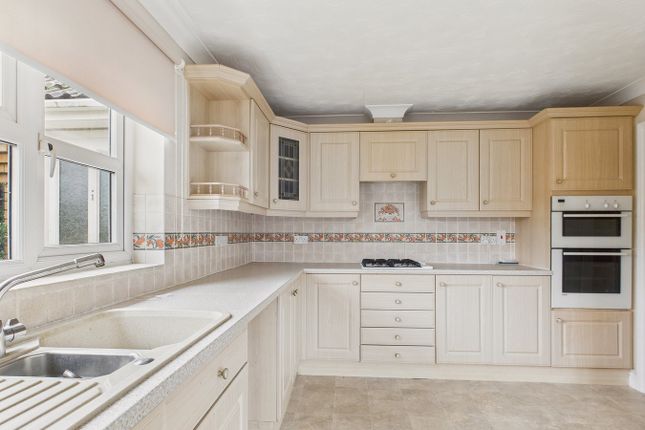 1, Larkspur Close, Downham Market photo 2