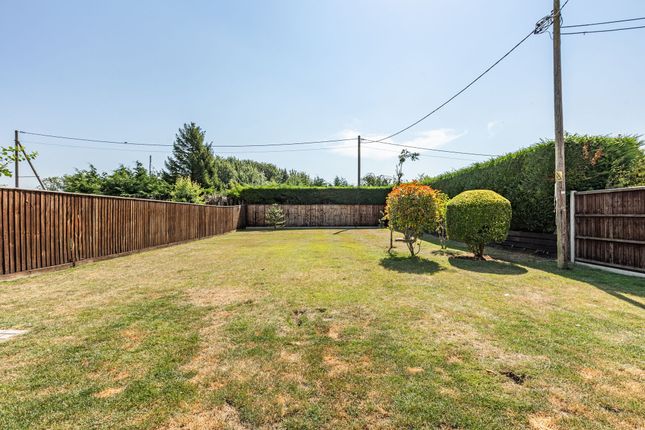 29 Benns Lane, King's Lynn photo 4